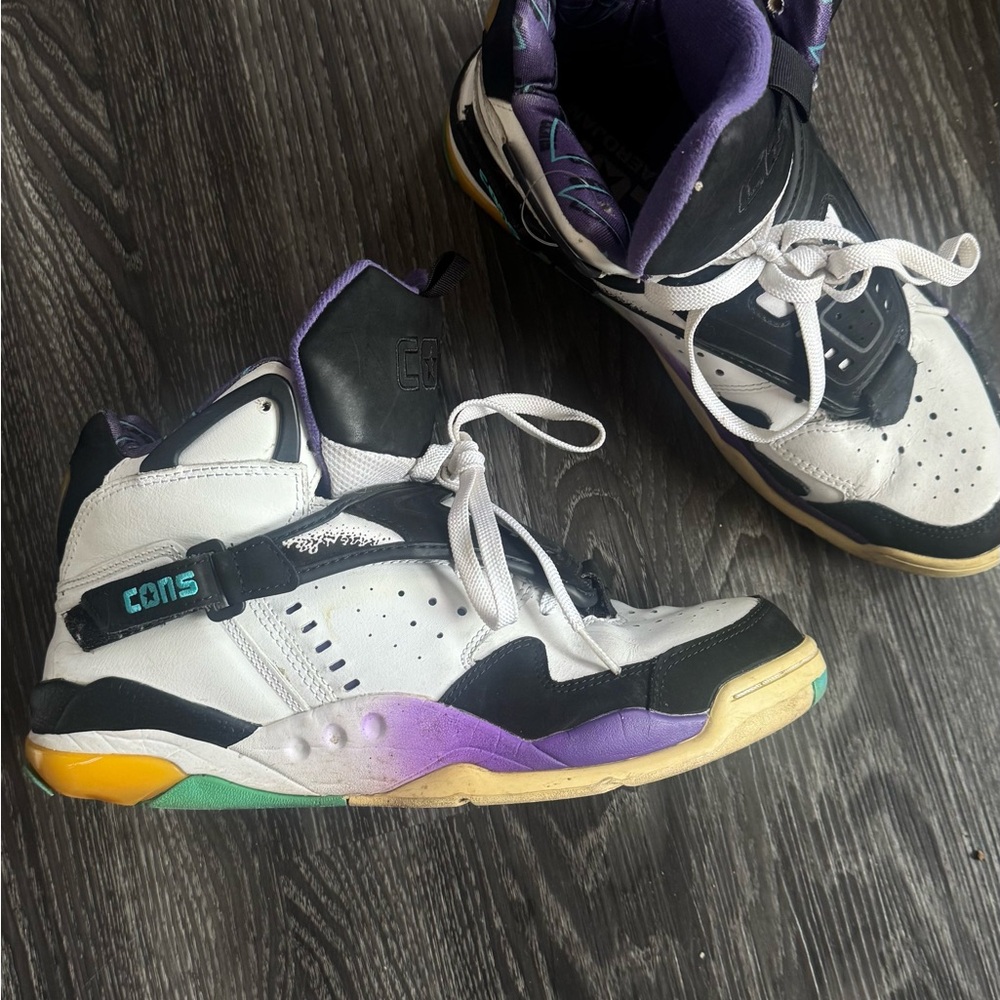 Converse CONS White Black Purple Accent Sneakers